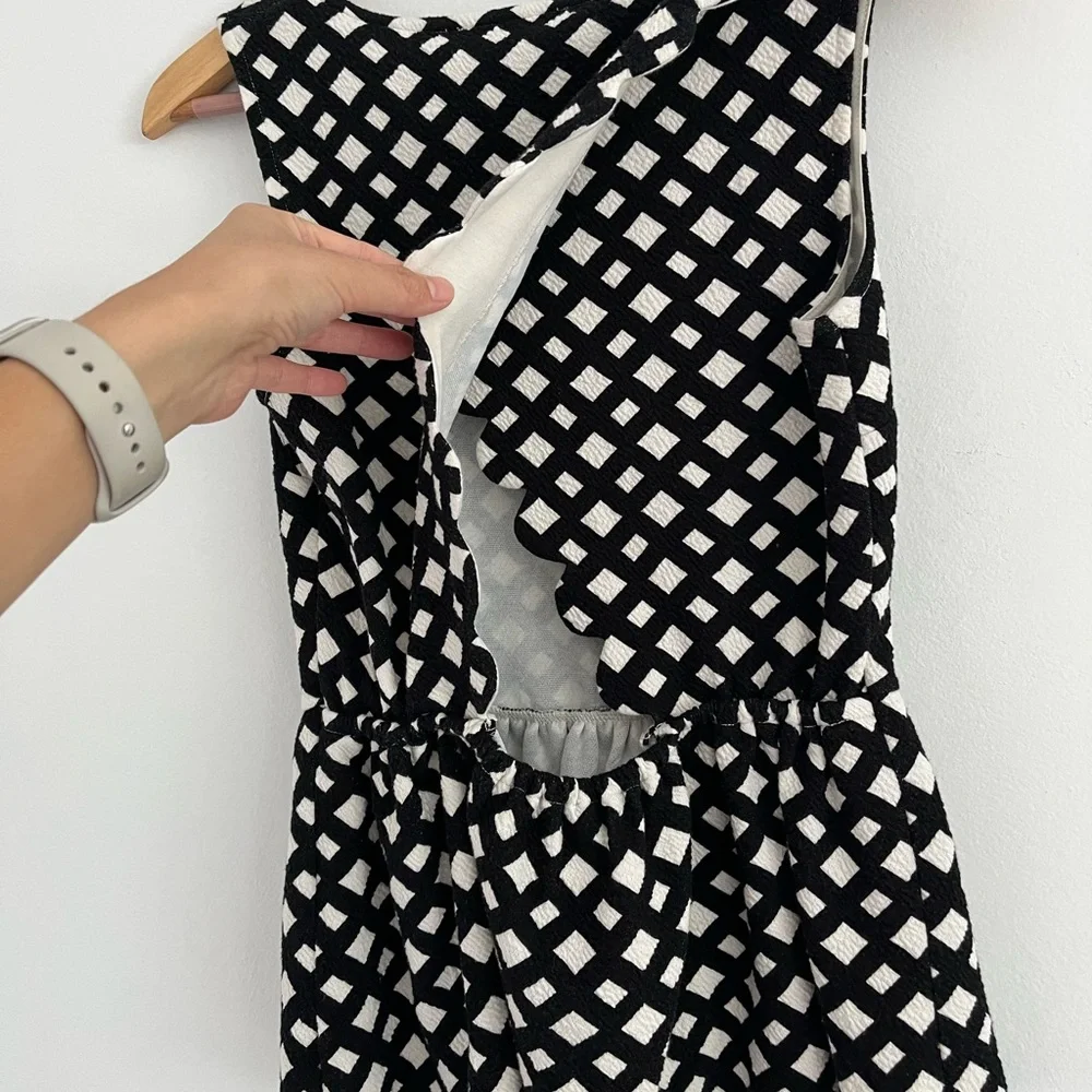 Anthropologie Postmark Scallop Peplum Top